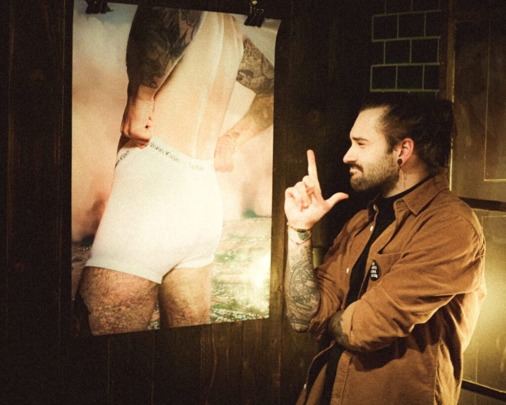 OnlyPants – der Unterwäsche-Kalender von klima&so: Calvin-Klein-Ästhetik trifft auf Klimakrisen, 12 Monate Climate Awareness